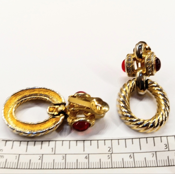 Vintage Door Knocker Rhinestone Earrings Clip - Picture 4 of 4